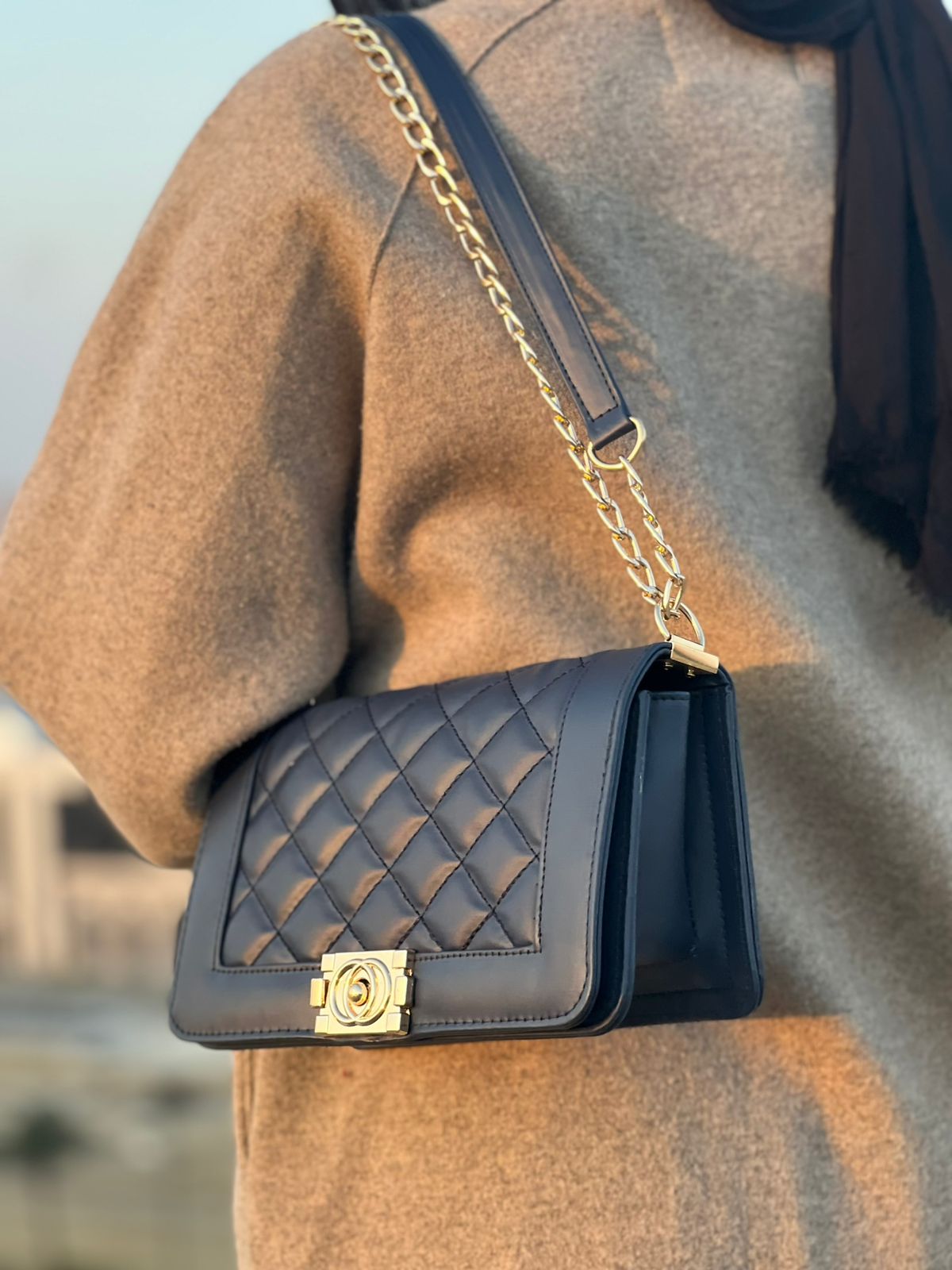 BINOBAGS Elegant Quilted Crossbody Bag with Gold Chain