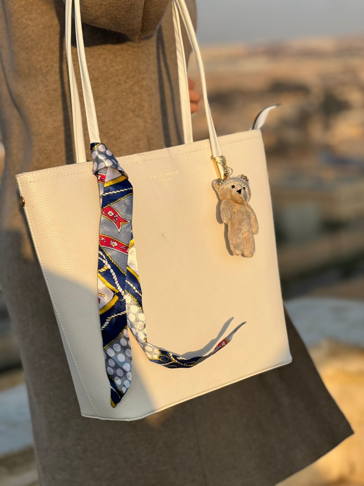 BINOBAGS Elegant Everyday Tote