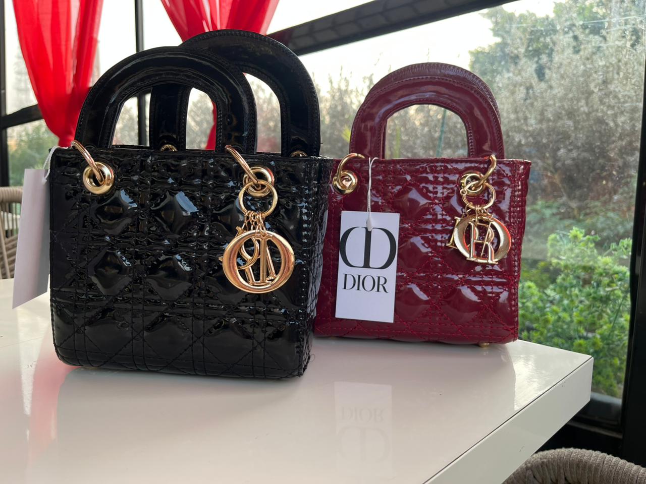 Elegant Mini Handbag with Gold Chain